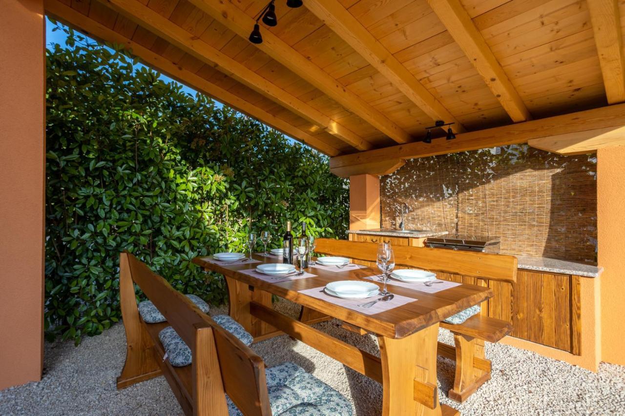Holiday House Toici Nenadici  Zewnętrze zdjęcie