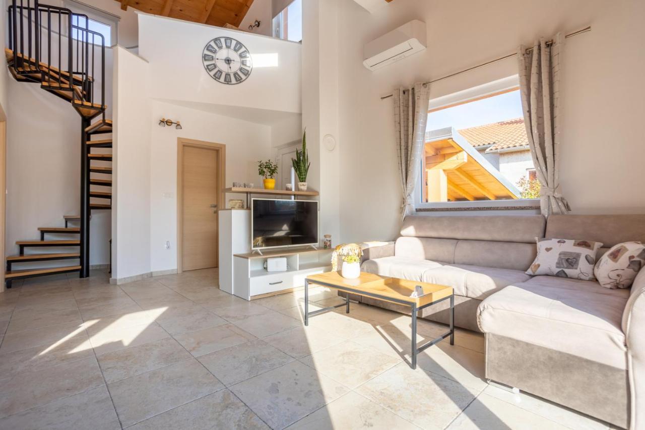 Holiday House Toici Nenadici  Zewnętrze zdjęcie